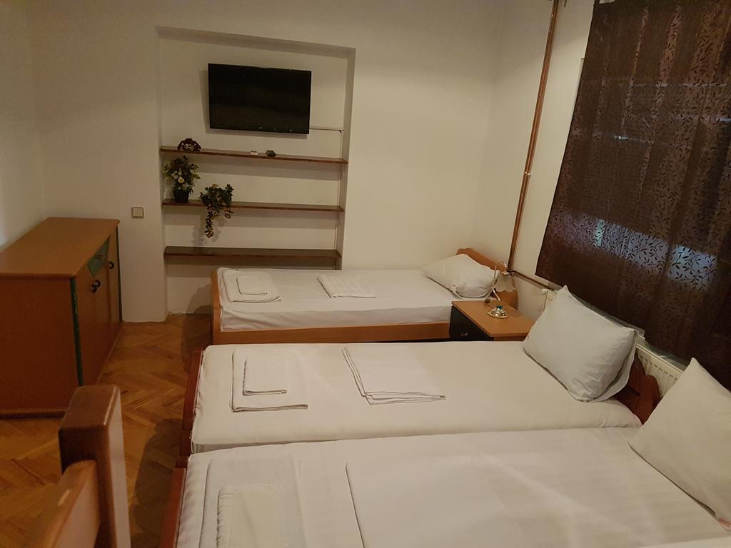 Lira Inn Ниш Екстер'єр фото