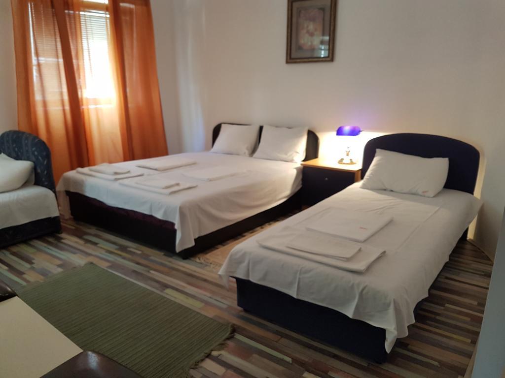 Lira Inn Ниш Екстер'єр фото