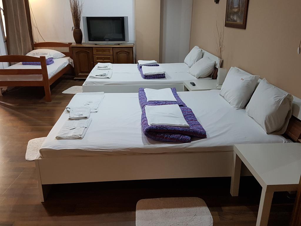 Lira Inn Ниш Екстер'єр фото