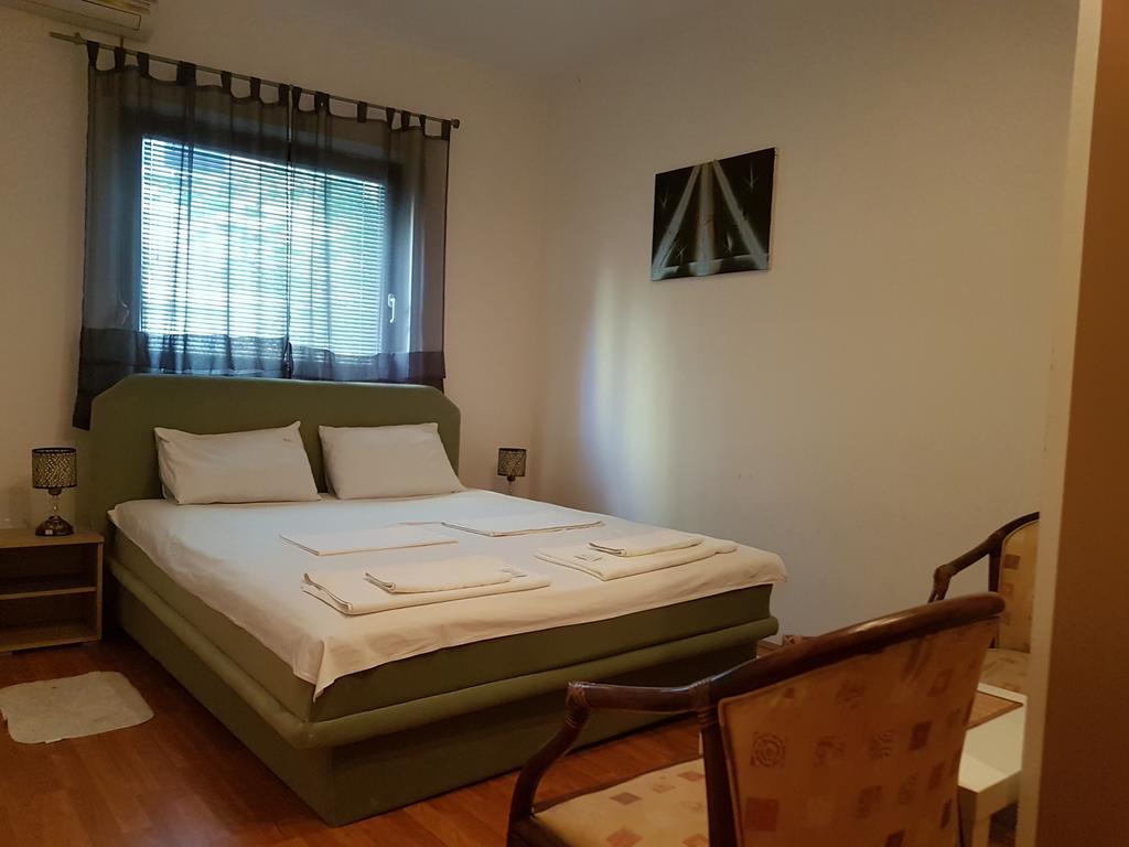 Lira Inn Ниш Екстер'єр фото