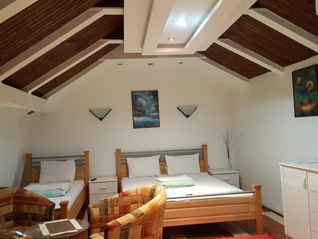 Lira Inn Ниш Екстер'єр фото