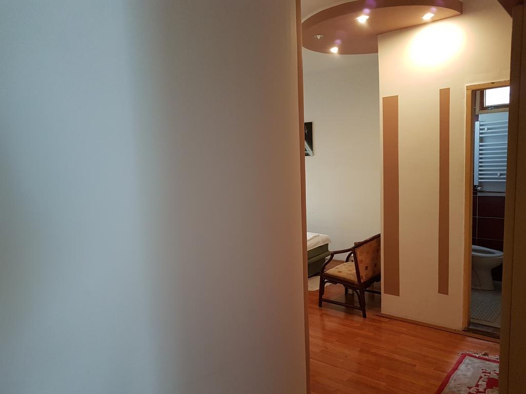Lira Inn Ниш Екстер'єр фото