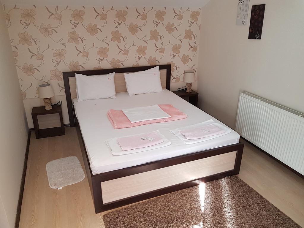 Lira Inn Ниш Екстер'єр фото