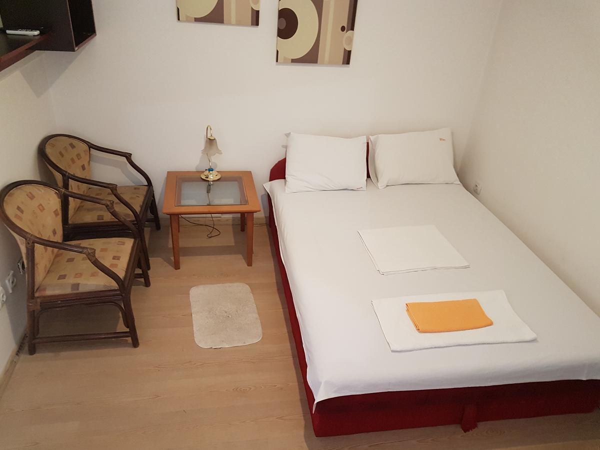 Lira Inn Ниш Екстер'єр фото